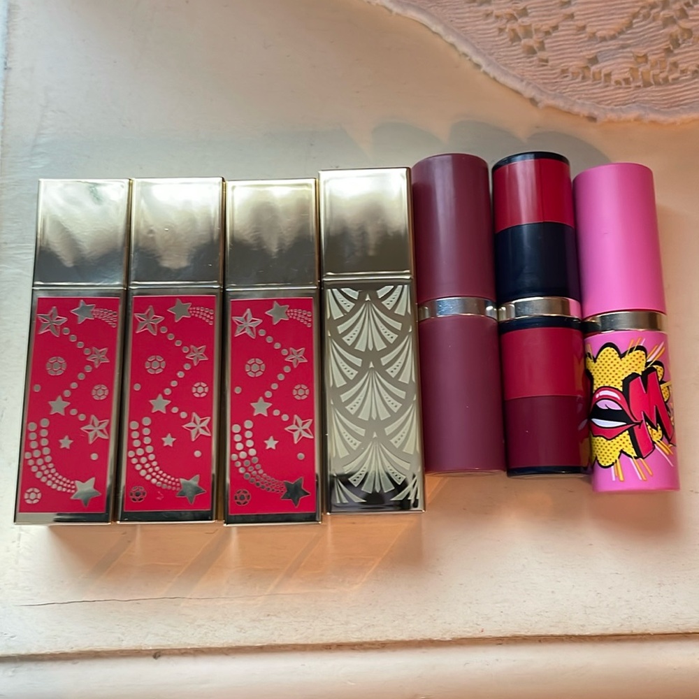 7 lipsticks
